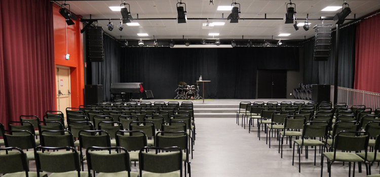 Vy över Timboholmssalen i Skövde Kulturfabrik